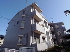 シャトラン高月の外観画像