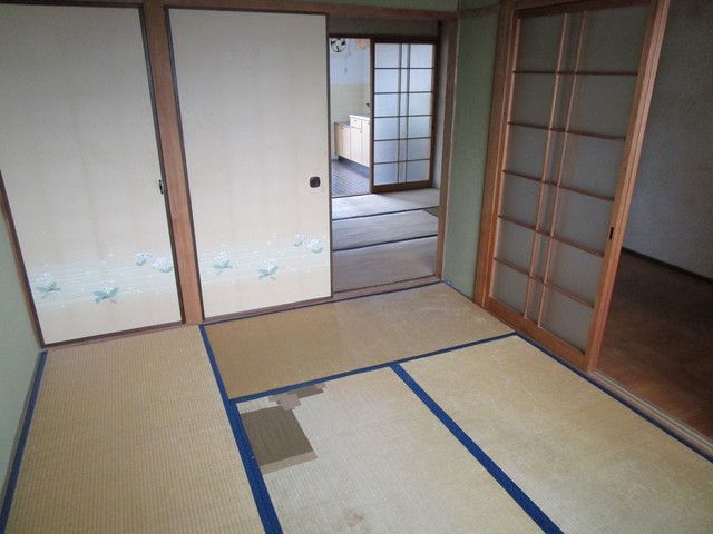 ベッドルーム