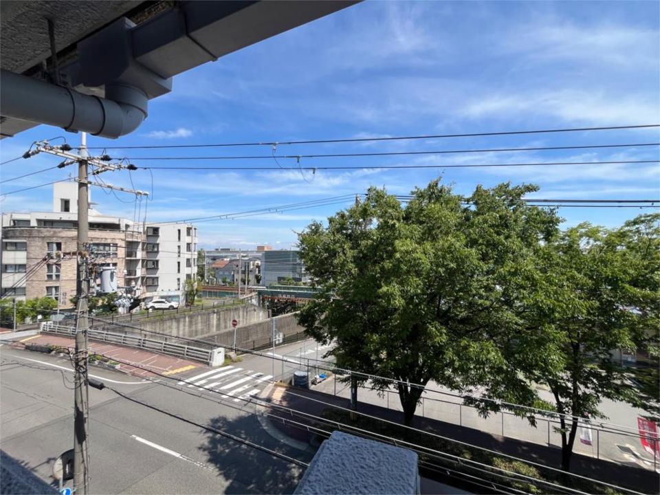 近くのローソン 宮川店まで354m（徒歩5分）