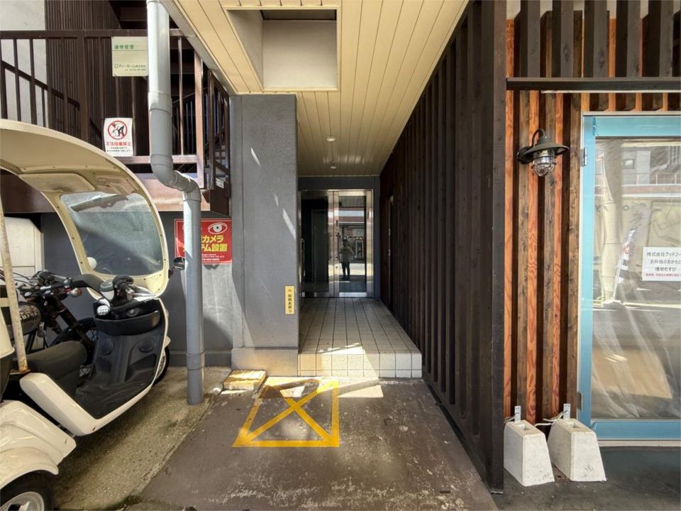 近くのローソン 明石魚の棚店まで267m（徒歩4分）