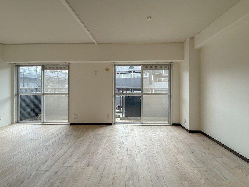 近くのミニストップ 神戸大津和店まで21m（徒歩1分）