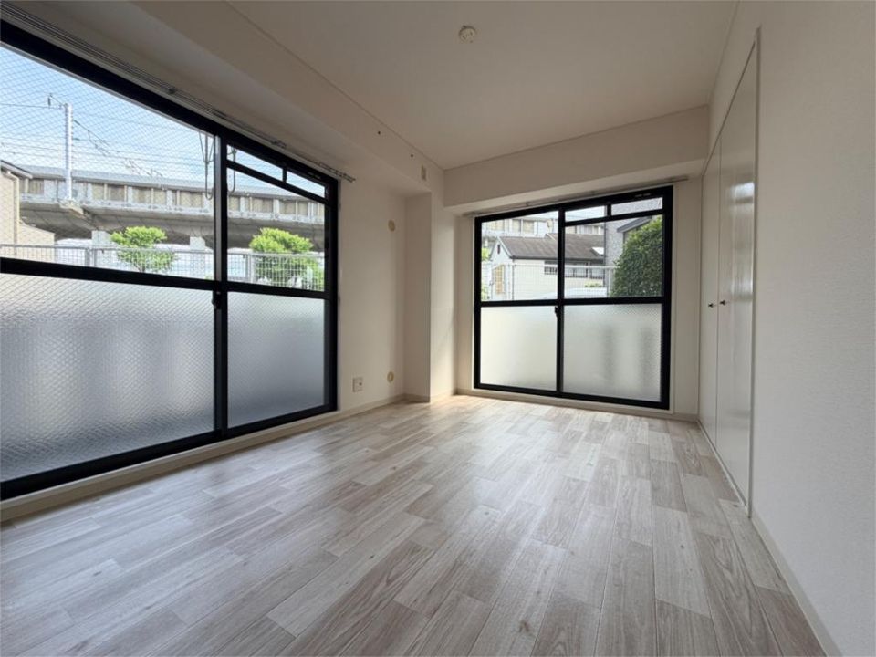近くのセブンイレブン 西宮上大市5丁目店まで313m（徒歩4分）