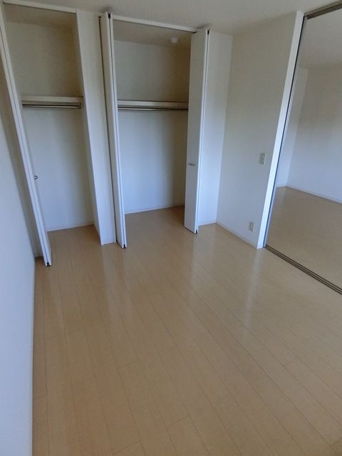 ベッドルーム