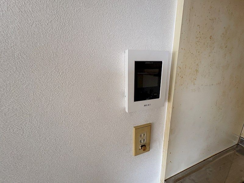 近くのローソンストア100 LS神戸多聞通店まで114m（徒歩2分）