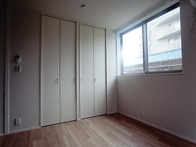 ベッドルーム