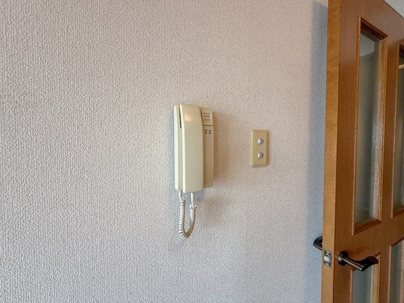 近くのファミリーマート 神戸有瀬店まで109m(徒歩2分)