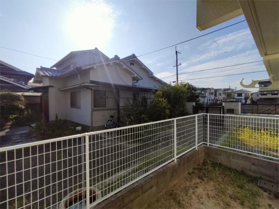 近くのセブンイレブン 尼崎武庫町4丁目店まで244m(徒歩4分)
