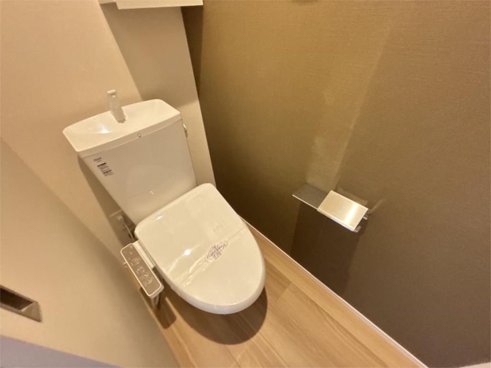 近くのローソン 芦屋浜町店まで80m(徒歩1分)