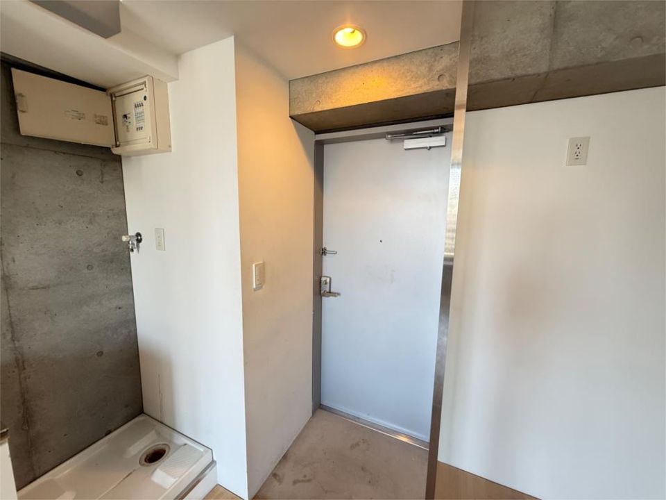 近くの阪急OASIS(オアシス) 神戸旭通店まで349m(徒歩5分)
