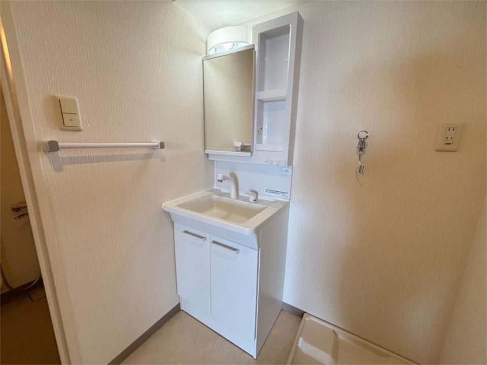 近くのセブンイレブン 芦屋公光町店まで344m(徒歩5分)