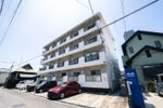 マンションエイトの外観