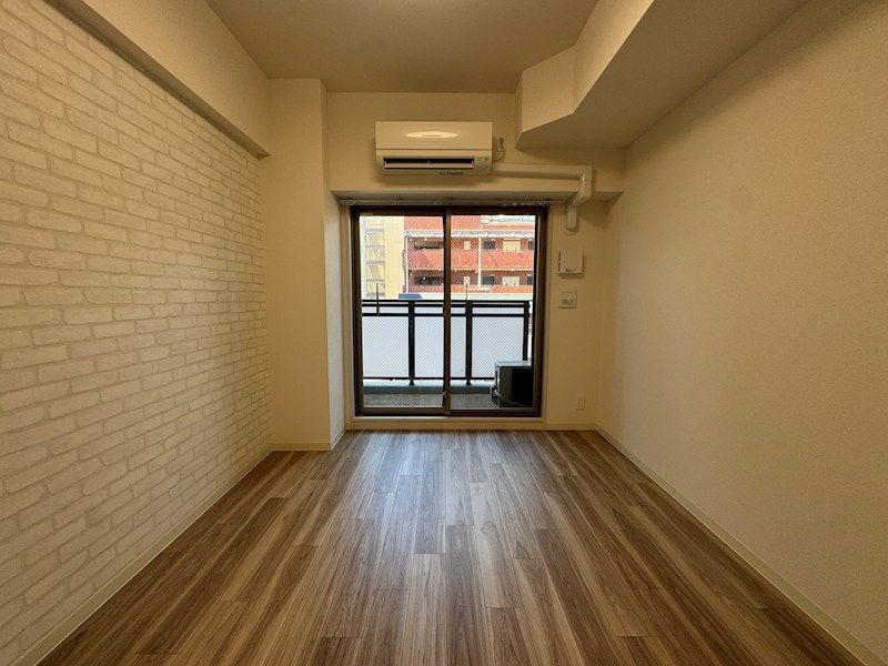 ベッドルーム