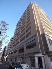 トア山手フラッツ棟の外観画像