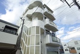 ホワイトビルの外観画像
