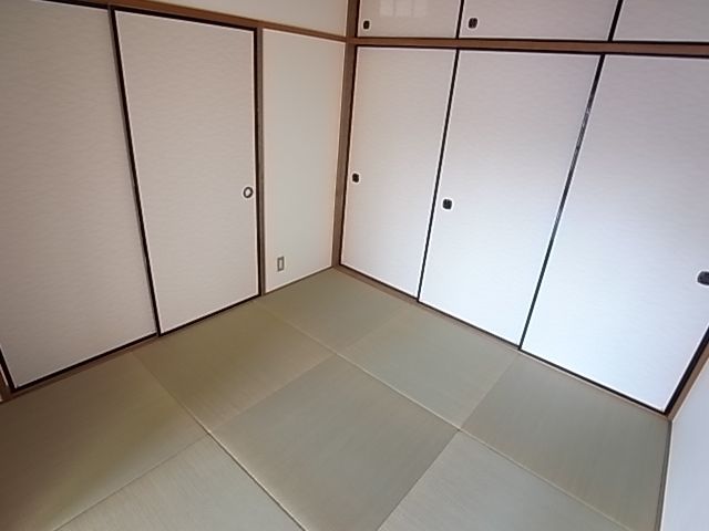 ベッドルーム