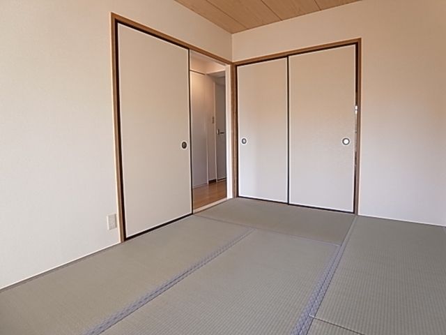 ベッドルーム
