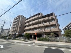 レジェンダリー小松の外観画像