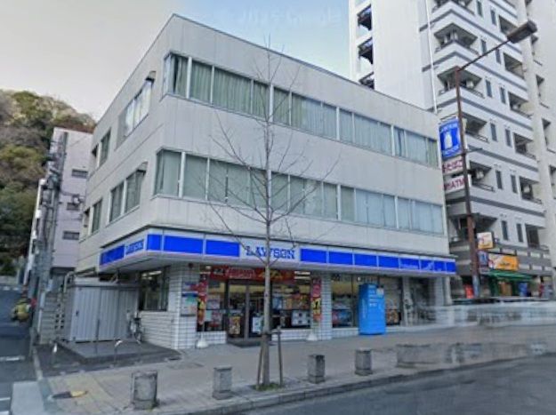 近くのローソン 加納町一丁目店まで159m（徒歩2分）