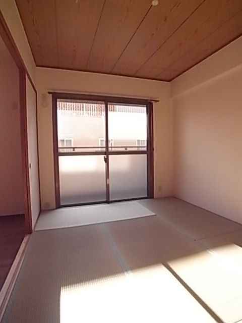 ベッドルーム