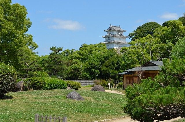 近くの明石公園まで1,762m(徒歩23分)