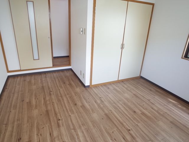 ベッドルーム