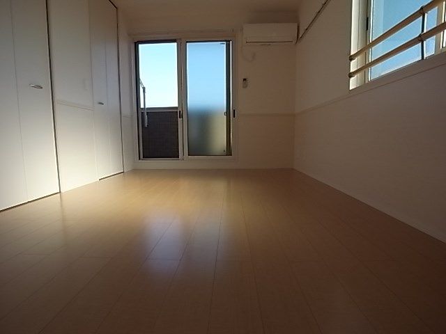 ベッドルーム