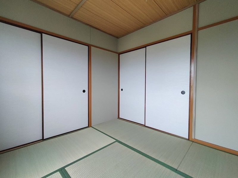 ベッドルーム