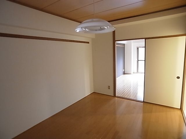 ベッドルーム