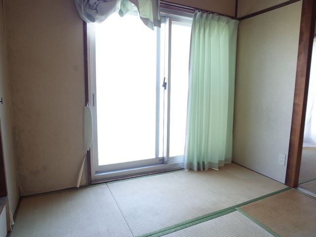 ベッドルーム