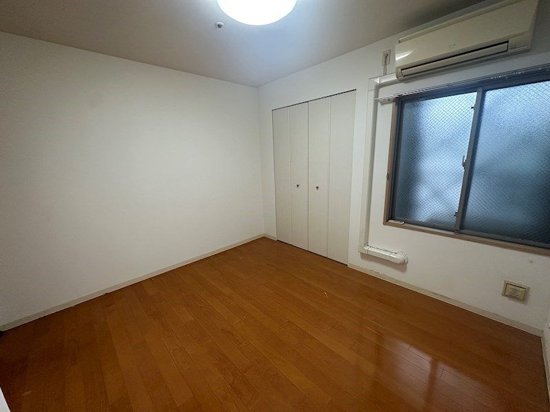 ベッドルーム