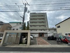 ラ・ウェゾン中道の外観画像