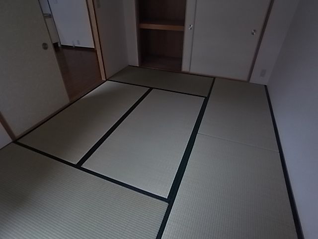 ベッドルーム