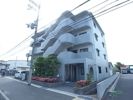 ファミール中野の外観