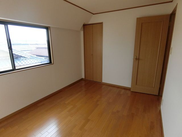 ベッドルーム
