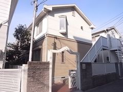 イースト七番館の外観画像