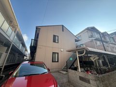 カーサピネータの外観画像