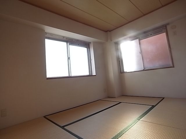 ベッドルーム