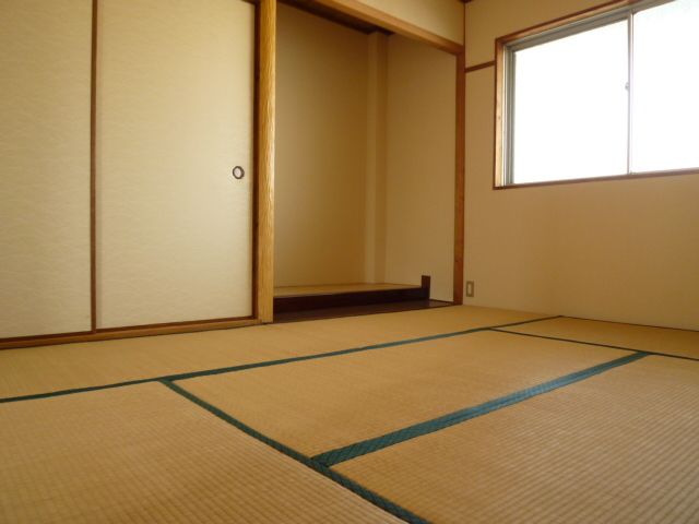 ベッドルーム