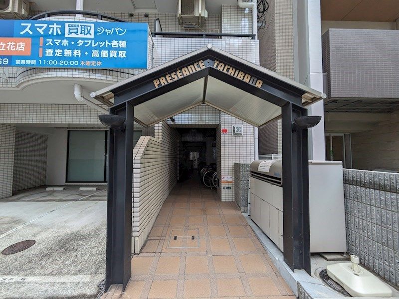 エントランス