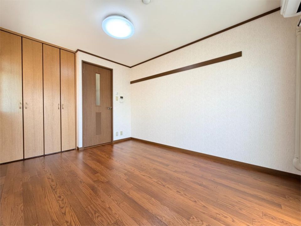 ベッドルーム