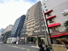 SERENITE三宮の外観画像