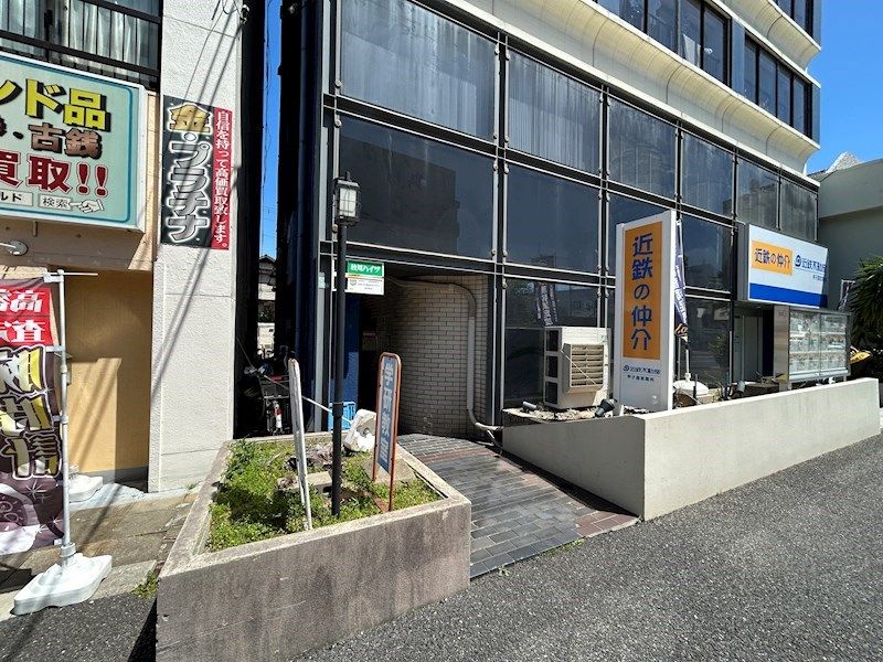 エントランス