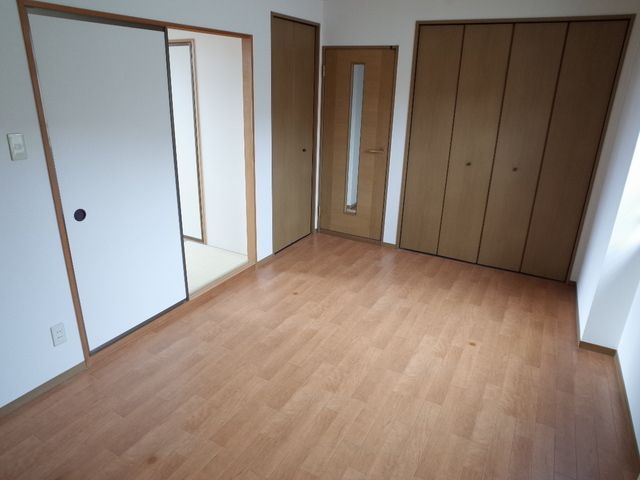 ベッドルーム