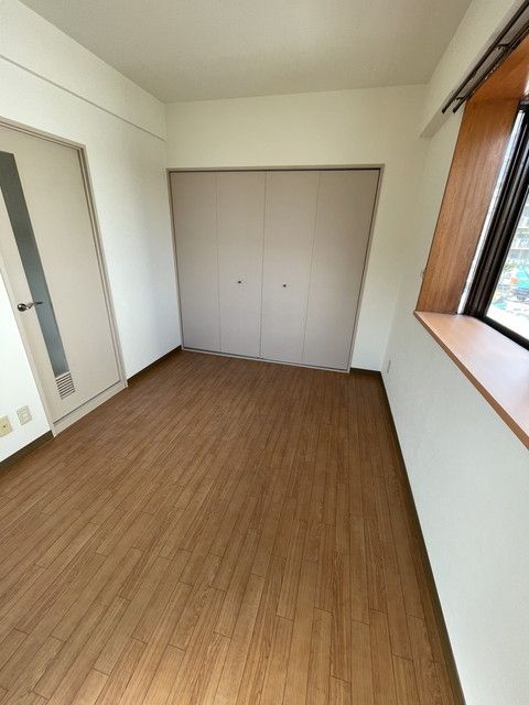 ベッドルーム