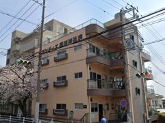 グランディア護国神社前の外観画像
