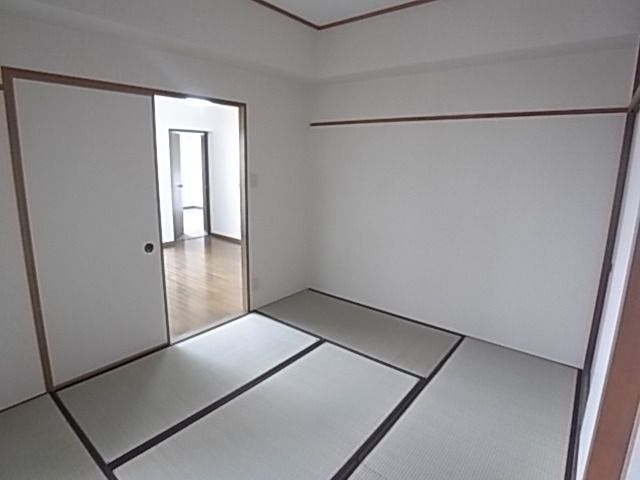 ベッドルーム
