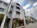 ファミーラ甲南の外観