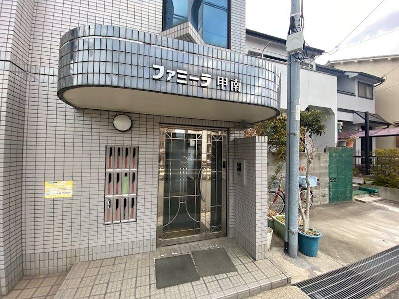 エントランス