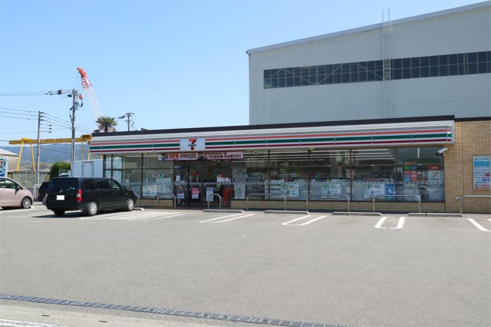 近くのセブンイレブン 篠栗御影橋店まで1,168m（徒歩15分）