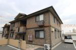 ロイヤルブルー A棟の外観